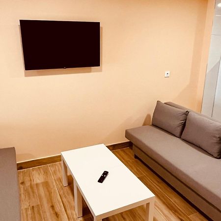 Apartamentos San Nicolas 로그로노 외부 사진