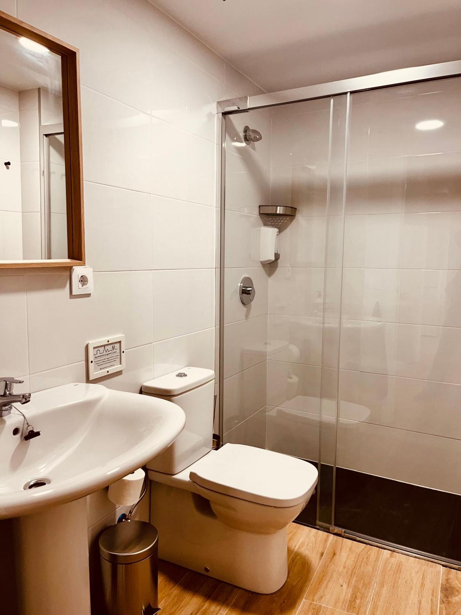 Apartamentos San Nicolas 로그로노 외부 사진