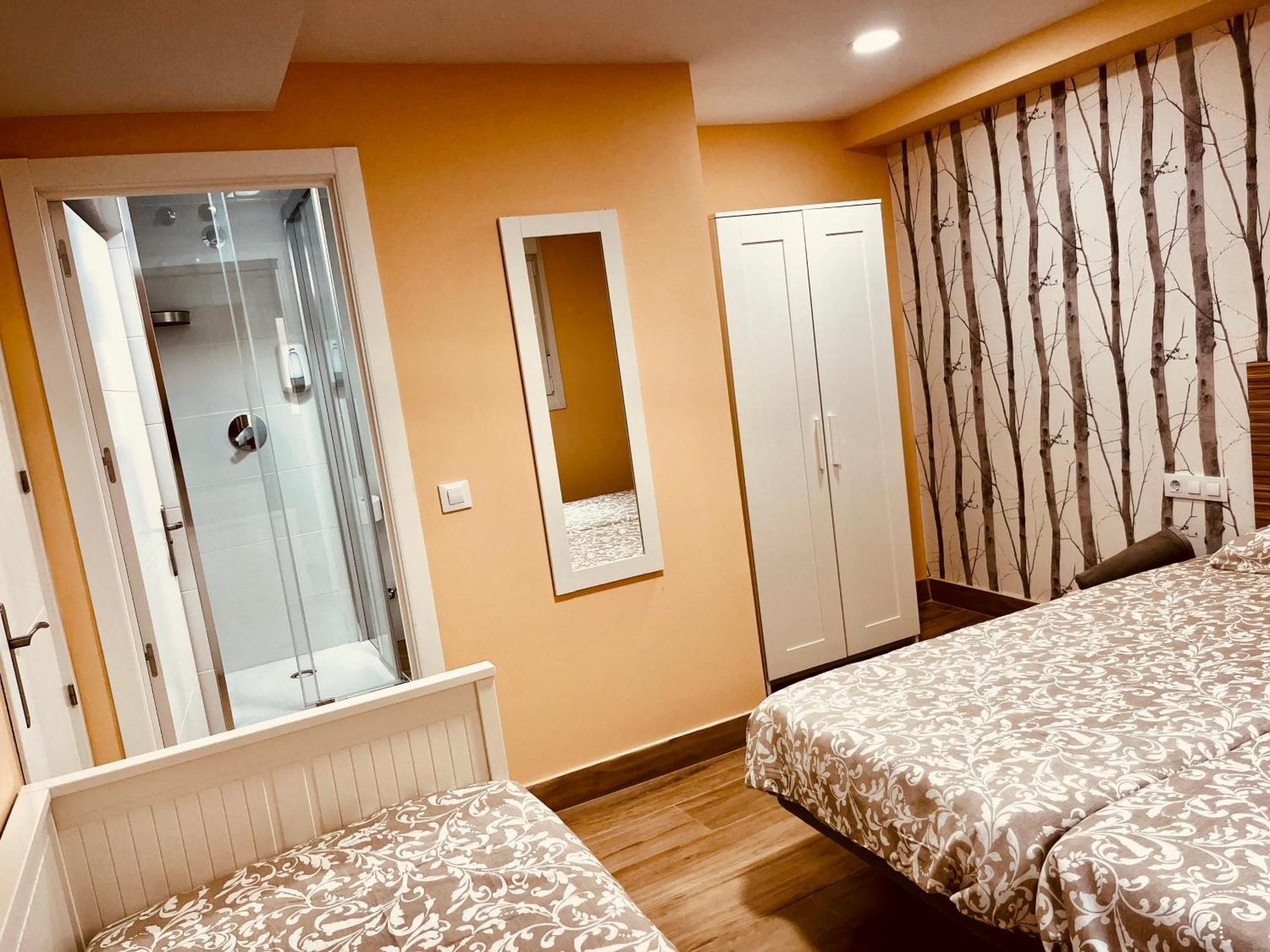 Apartamentos San Nicolas 로그로노 외부 사진