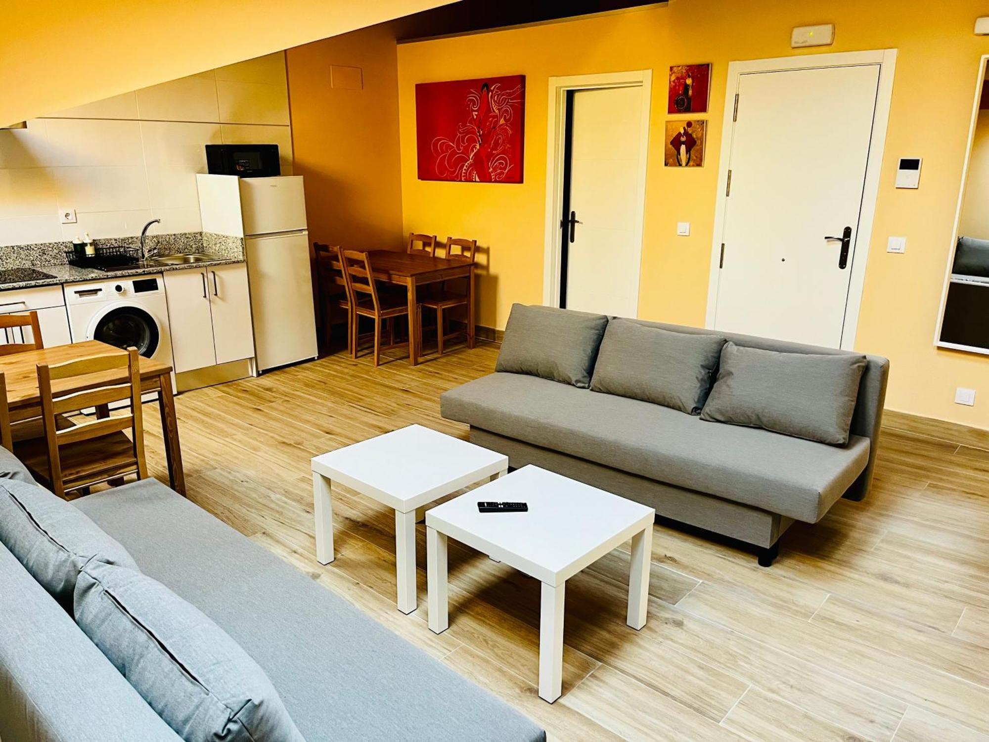 Apartamentos San Nicolas 로그로노 외부 사진