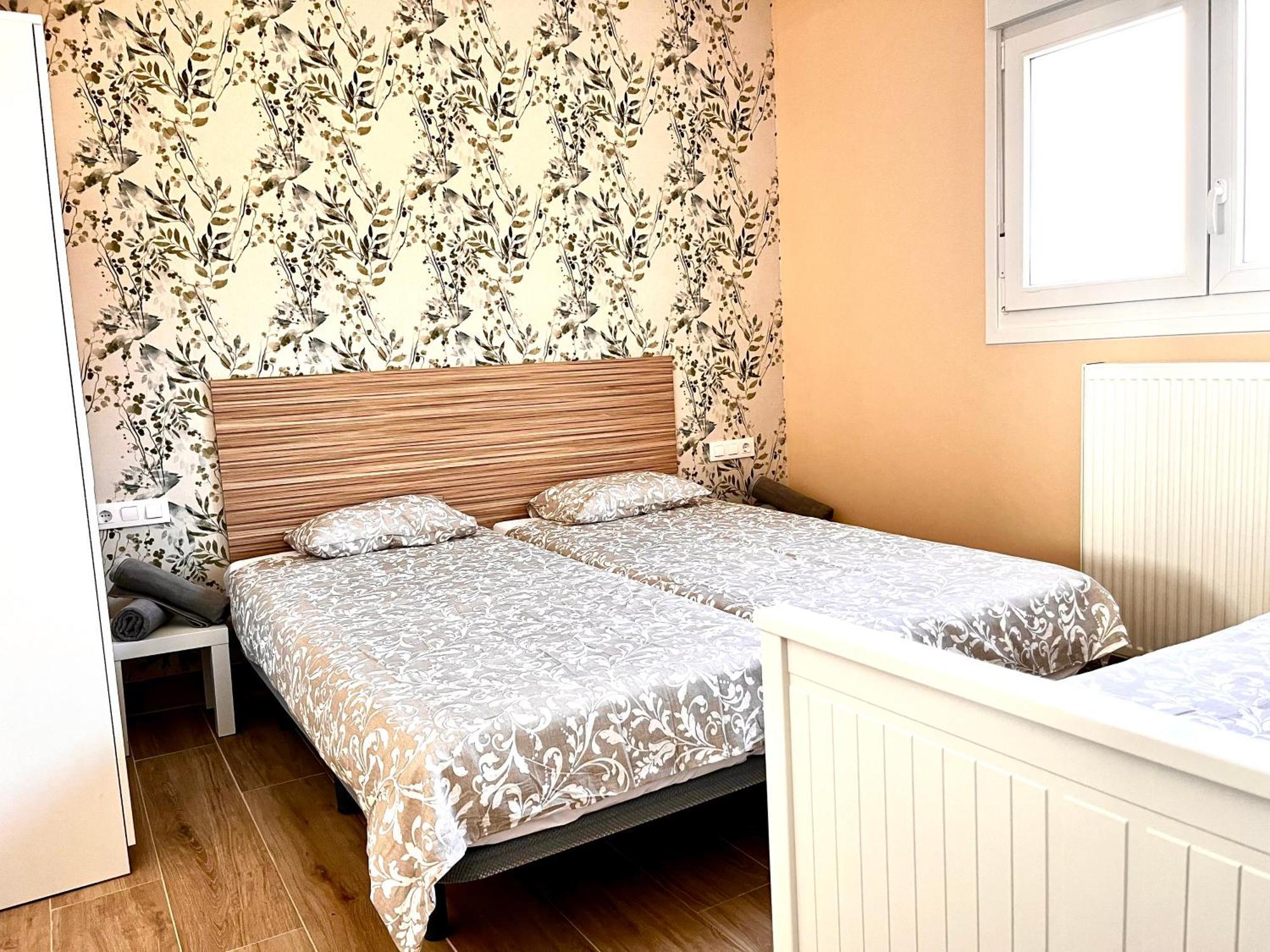 Apartamentos San Nicolas 로그로노 외부 사진